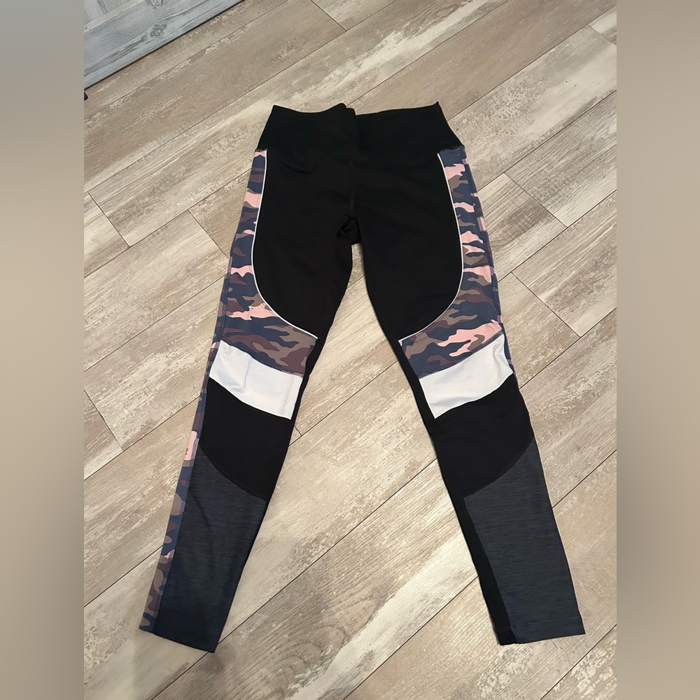 Vs pink rare hard to find leggings